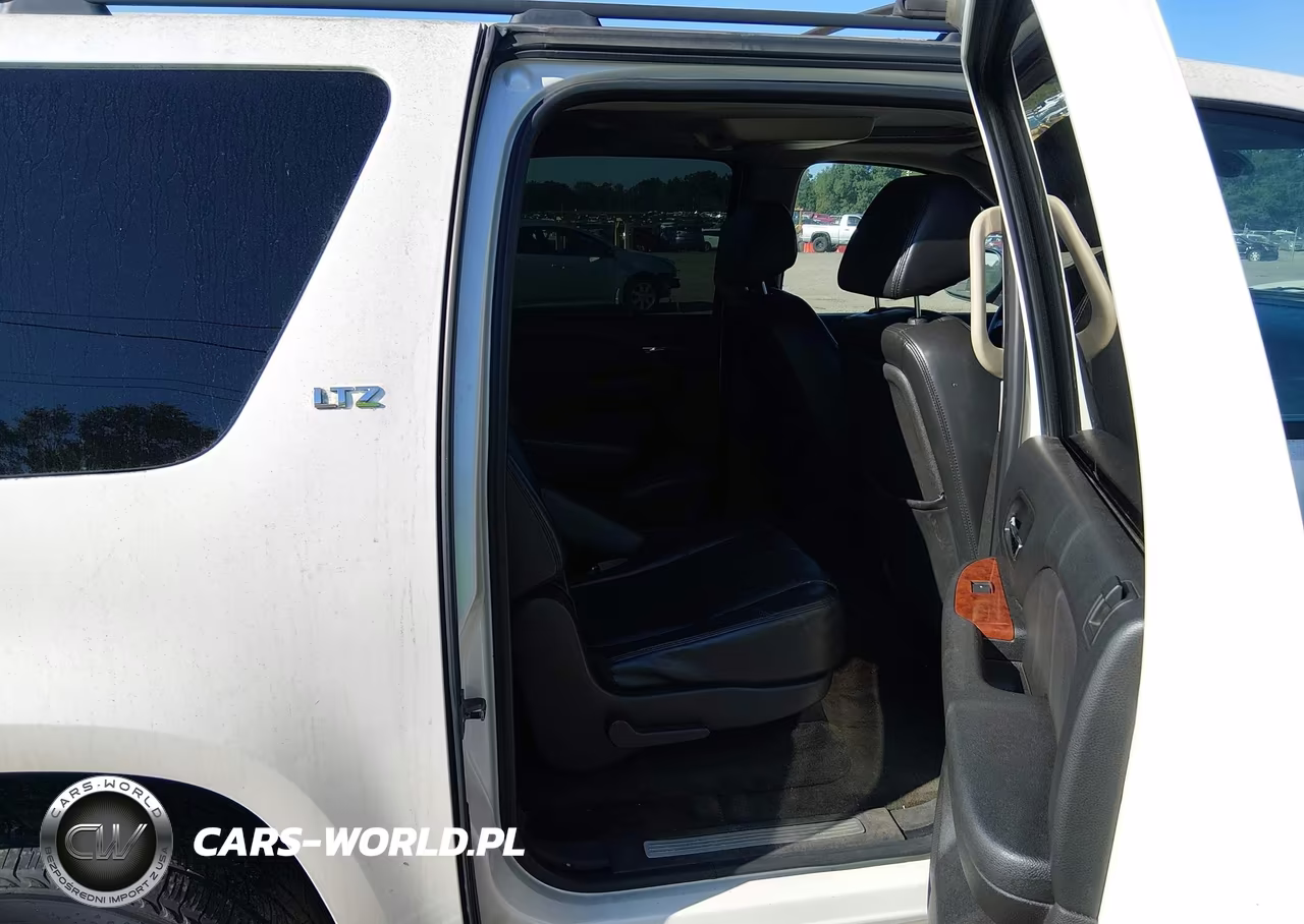 2008 Chevrolet Suburban 1500 Ltz VIN:1GNFK16388R185117 - 8