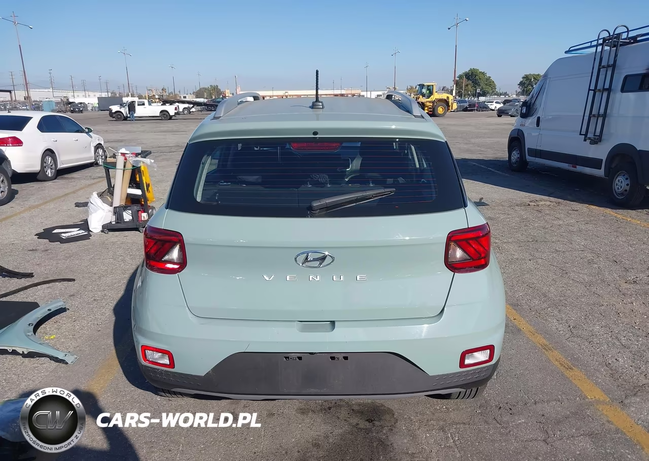 2025 Hyundai Venue Sel VIN:KMHRC8A36SU395279 - 17