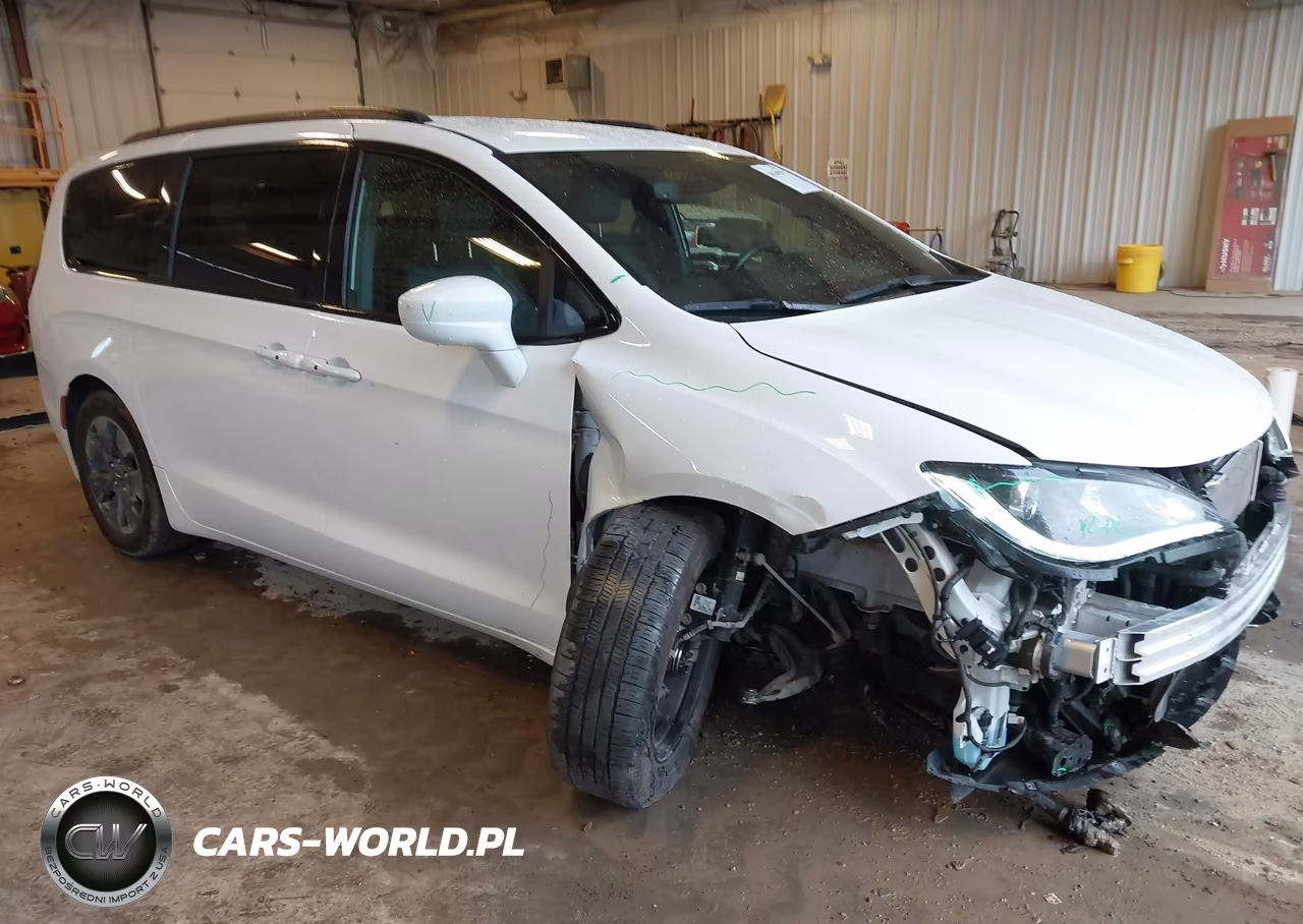 2020 Chrysler Pacifica Hybrid Touring L