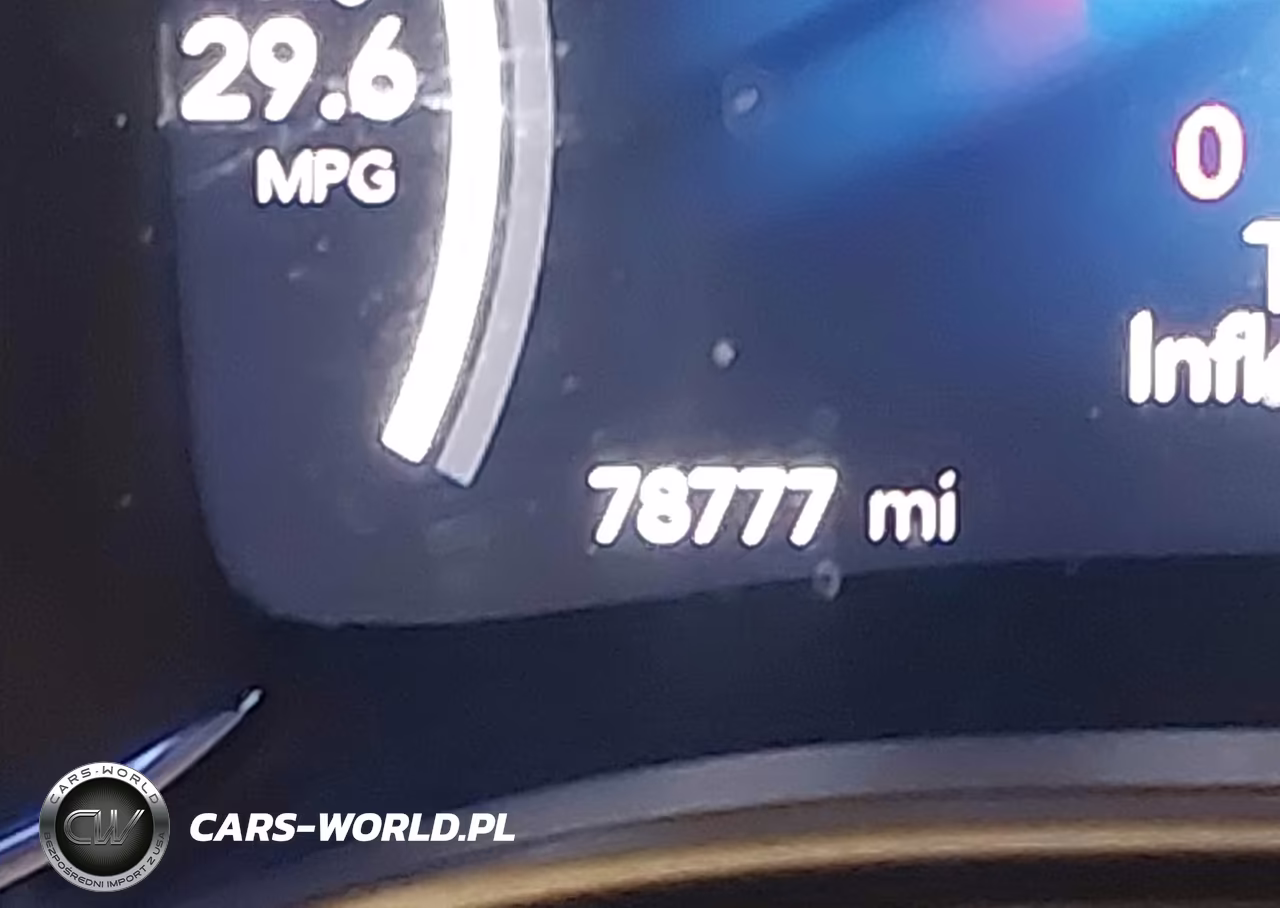 2020 Chrysler Pacifica Hybrid Touring L VIN:2C4RC1L76LR263522 - 15