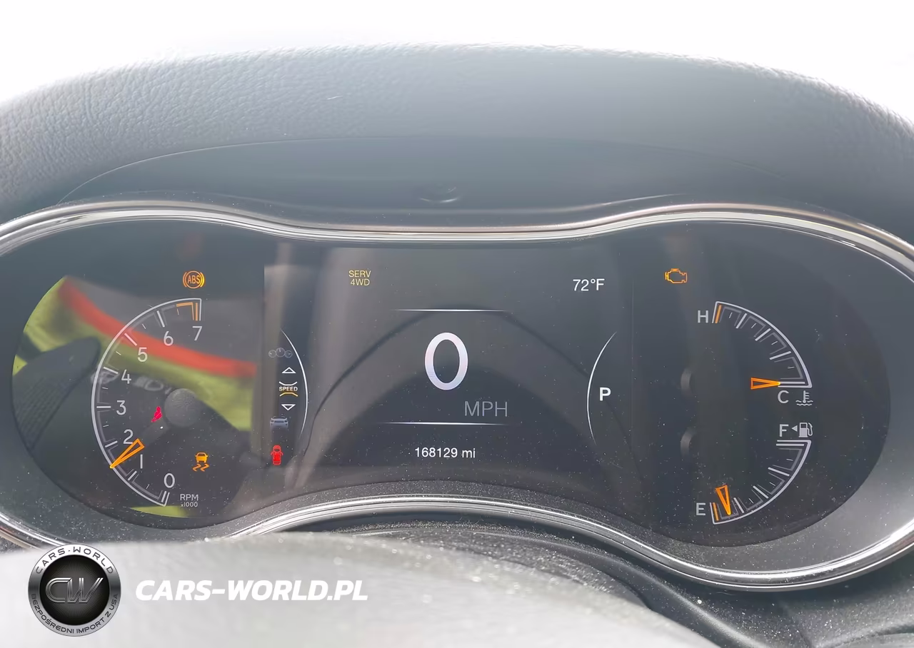 2019 Jeep Grand Cherokee Upland 4X4 VIN:1C4RJFAG4KC730336 - 7