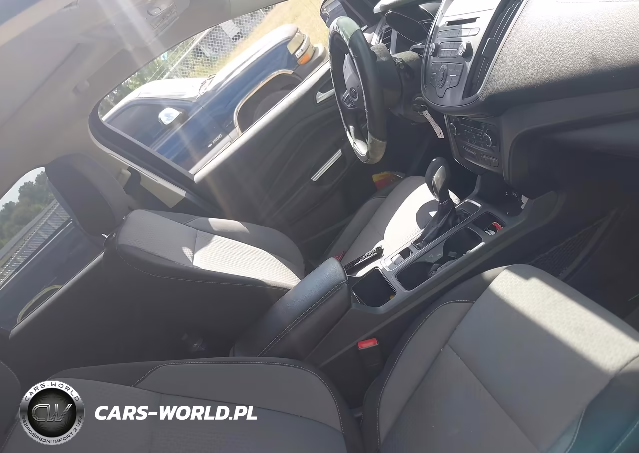 2018 Ford Escape Se VIN:1FMCU9GD8JUA12384 - 5
