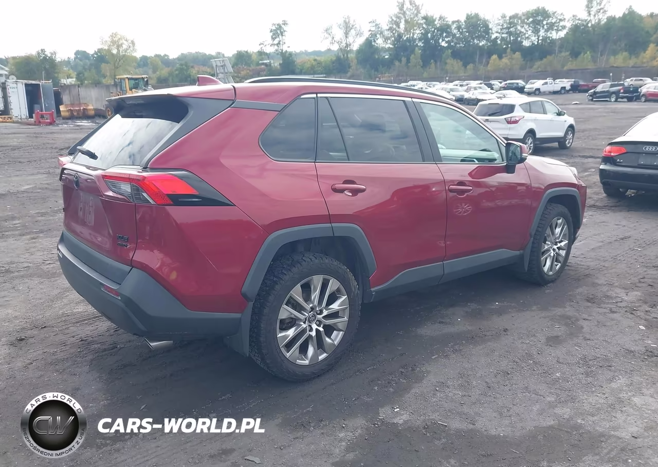 2020 Toyota Rav4 Xle Premium VIN:2T3A1RFV2LW113005 - 4