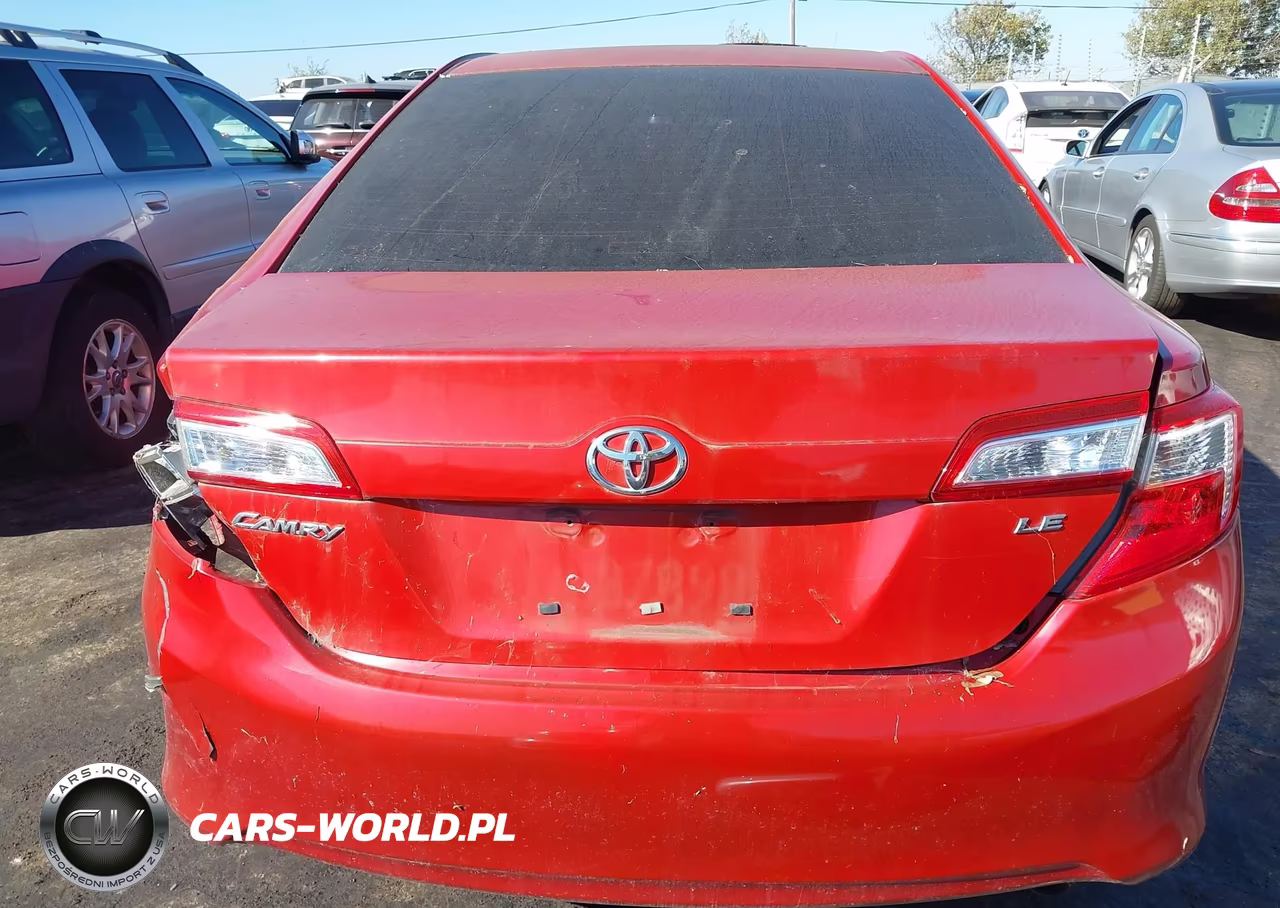 2014 Toyota Camry Le VIN:4T4BF1FK8ER365095 - 16