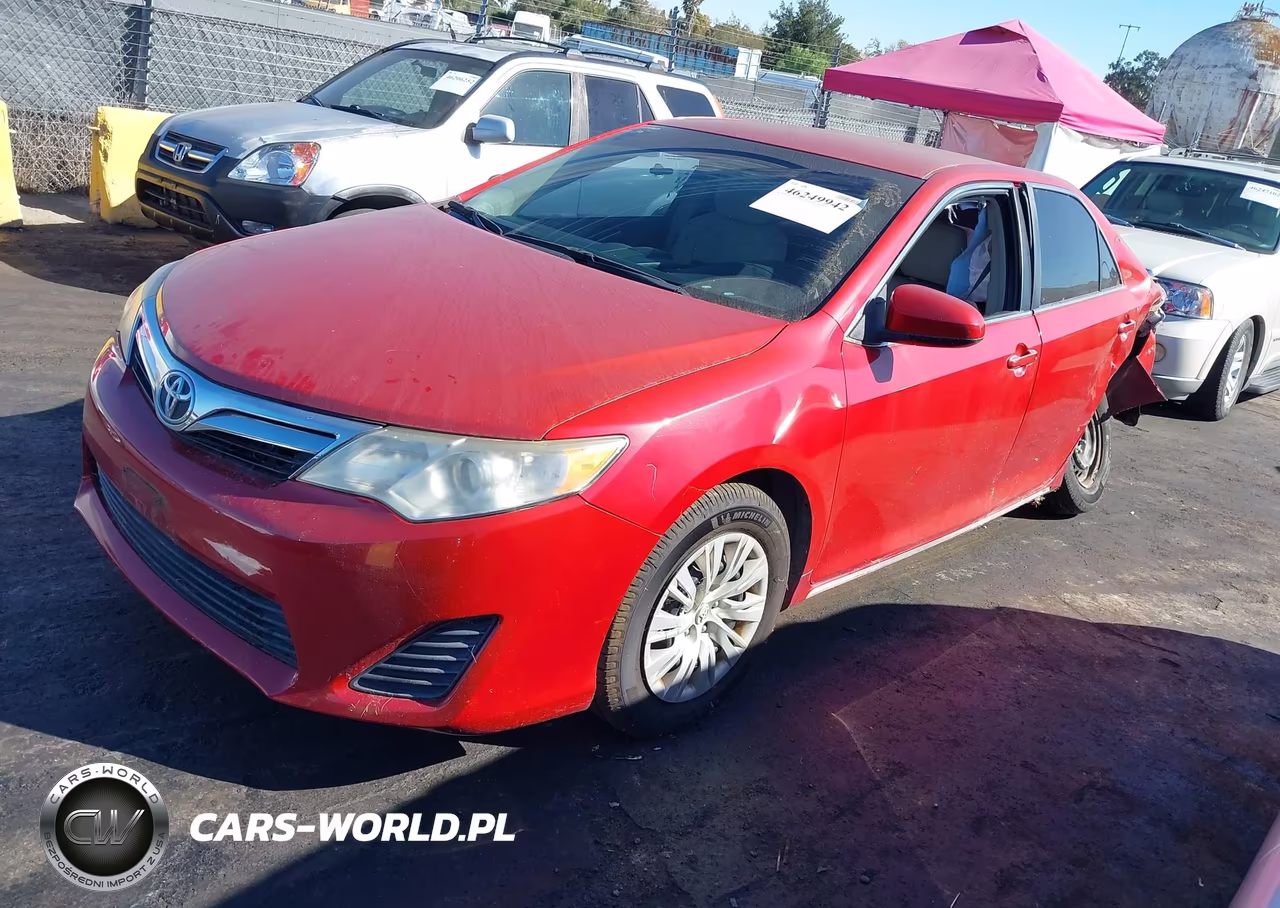 2014 Toyota Camry Le VIN:4T4BF1FK8ER365095 - 2