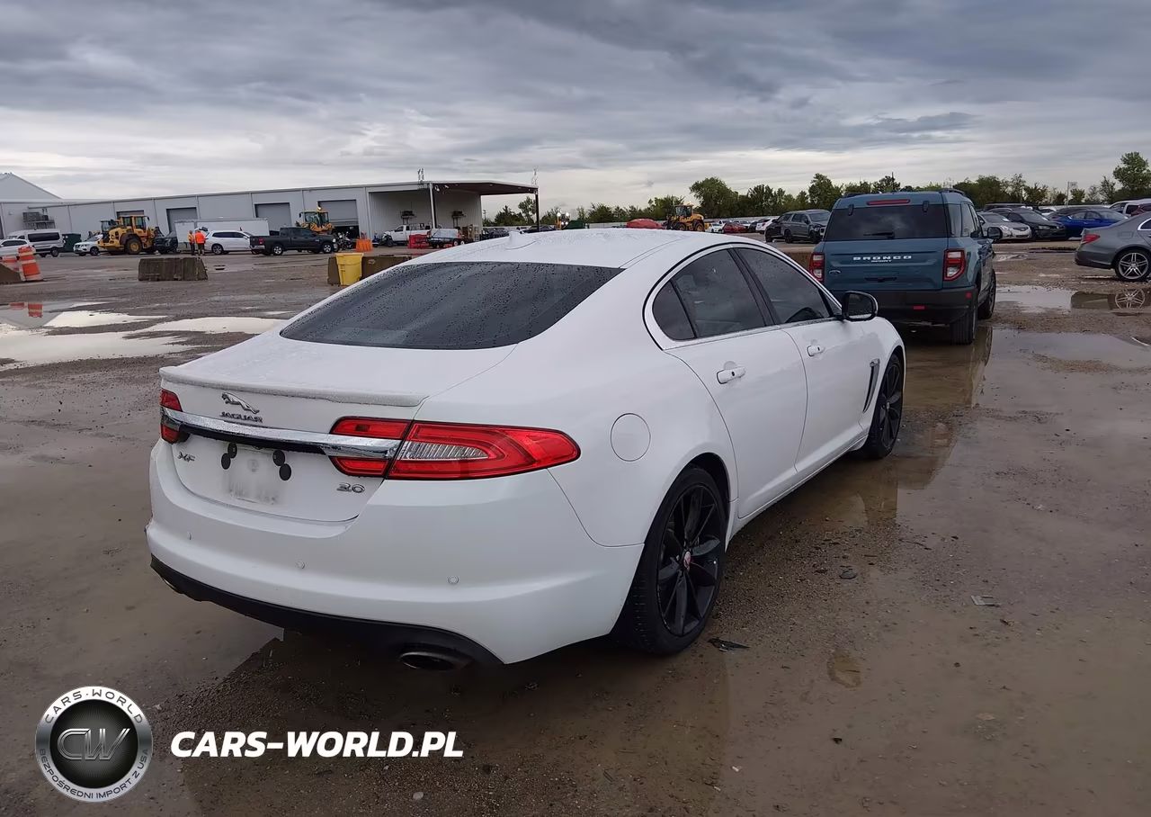 2015 Jaguar Xf 3.0 Portfolio-3.0 Sport VIN:SAJWA0F77F8U68895 - 4