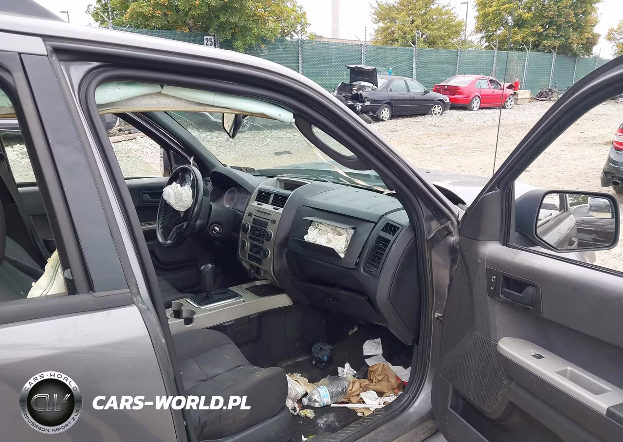 2011 Ford Escape Xlt VIN:1FMCU0D79BKB18446 - 5