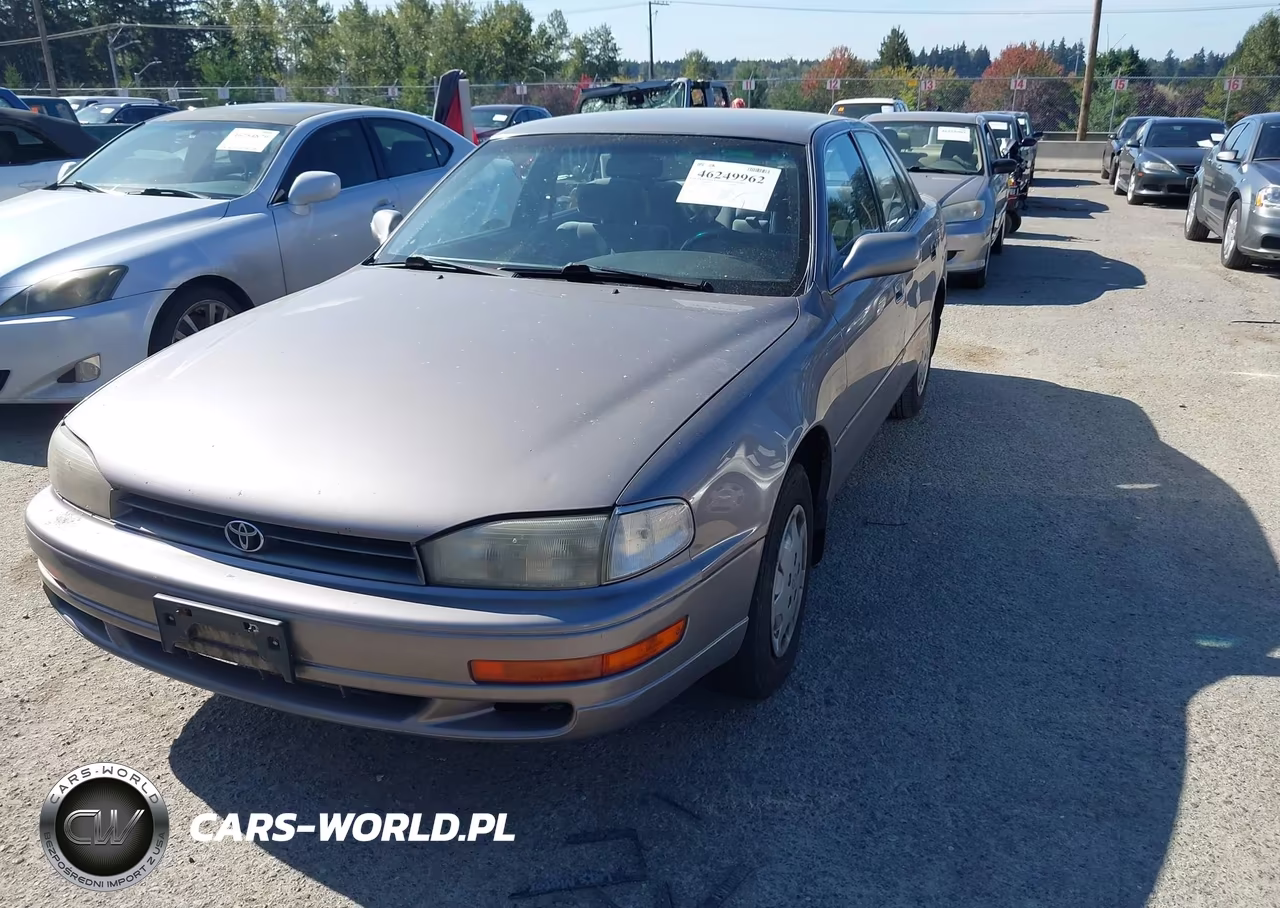 1992 Toyota Camry Le VIN:JT2SK12E8N0080715 - 2