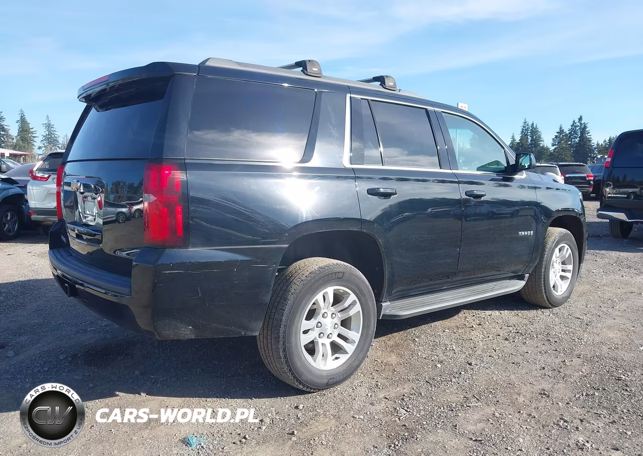 2017 Chevrolet Tahoe Ls VIN:1GNSKAEC2HR333441 - 4