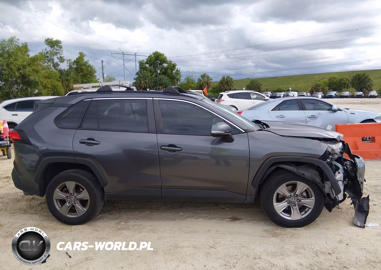 2024 Toyota Rav4 Xle VIN:2T3W1RFV2RC260408 - 13