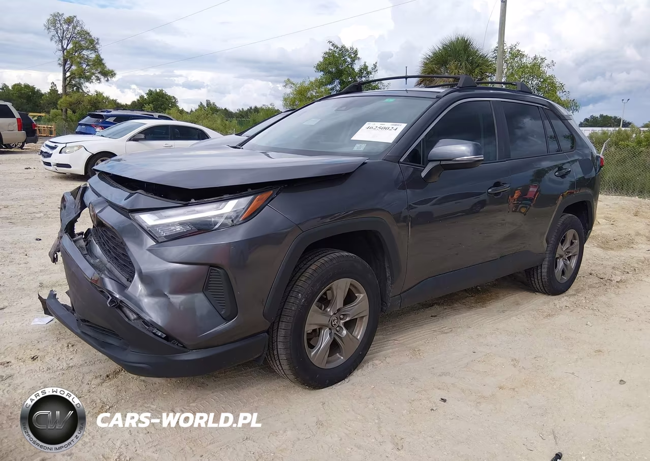 2024 Toyota Rav4 Xle VIN:2T3W1RFV2RC260408 - 2
