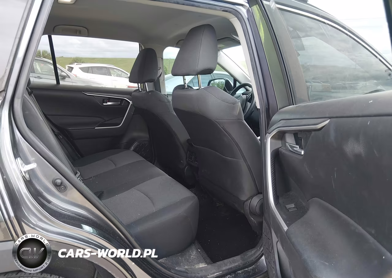 2024 Toyota Rav4 Xle VIN:2T3W1RFV2RC260408 - 8