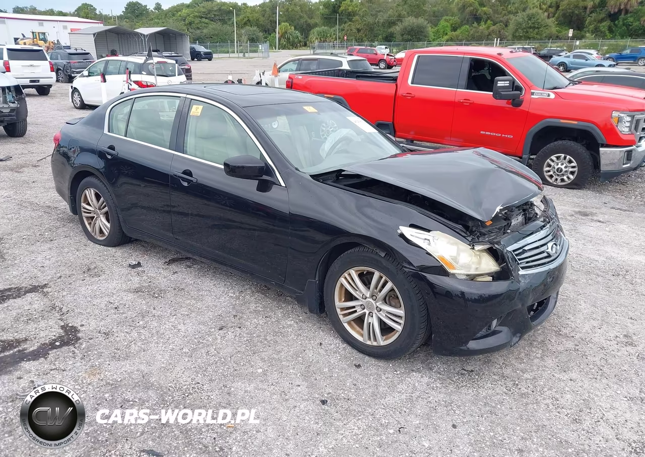 2013 Infiniti G37 Journey – zdjęcie 1 z 17