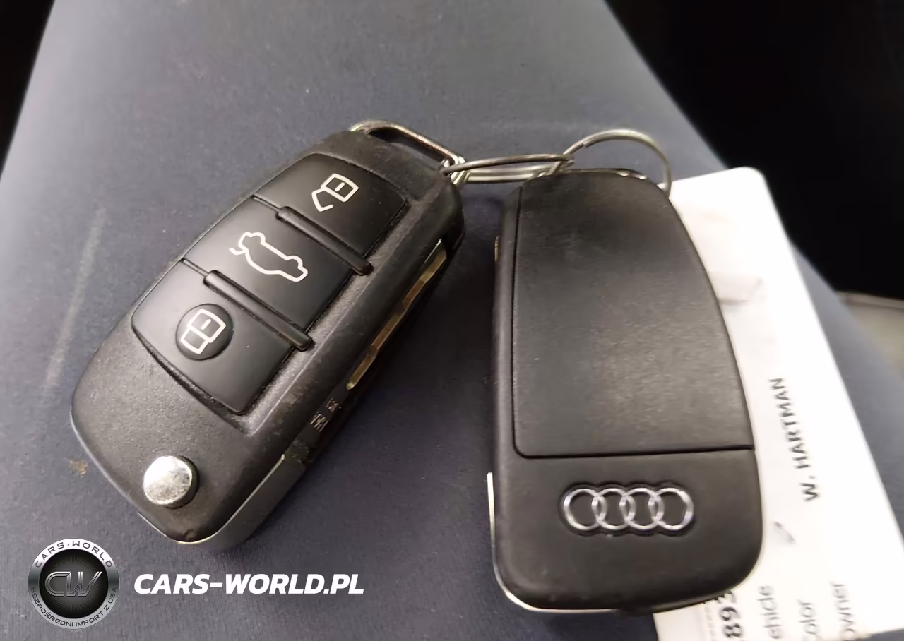 2017 Audi Q3 2.0T Premium VIN:WA1HCCFS9HR004523 - 11