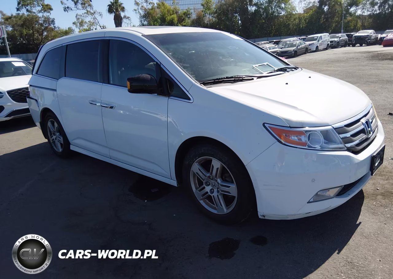 2011 Honda Odyssey Touring-Touring Elite
