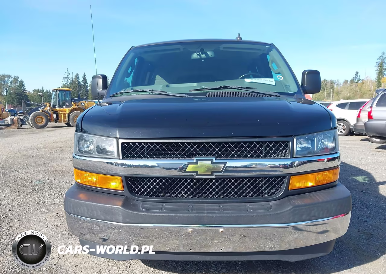 2018 Chevrolet Express 3500 Lt VIN:1GAZGPFG8J1299421 - 12