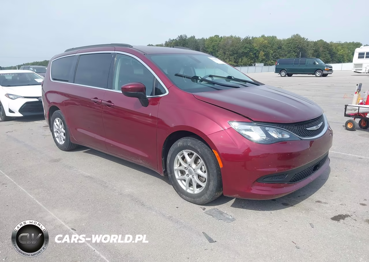 2021 Chrysler Voyager Lxi