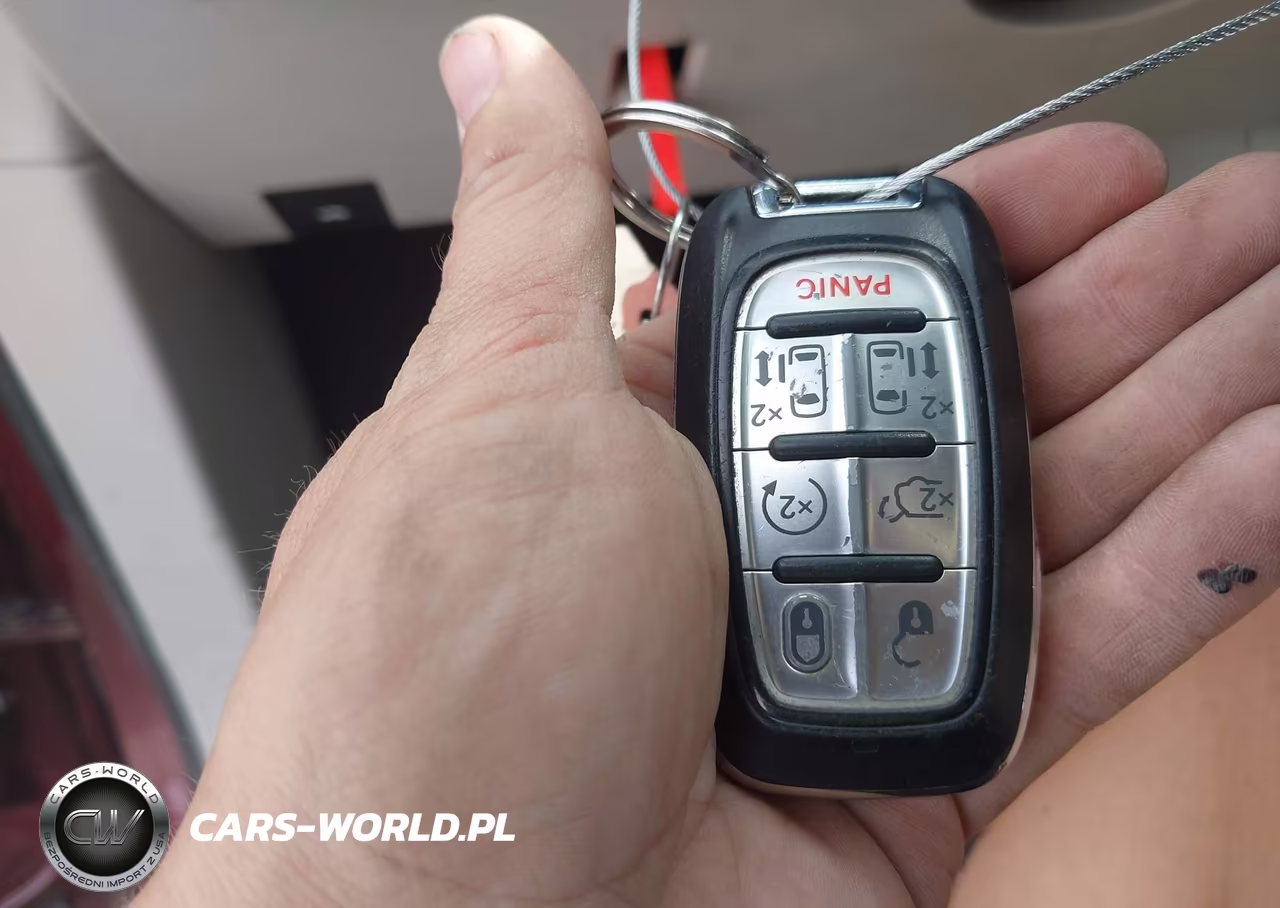 2021 Chrysler Voyager Lxi VIN:2C4RC1DG2MR533197 - 11