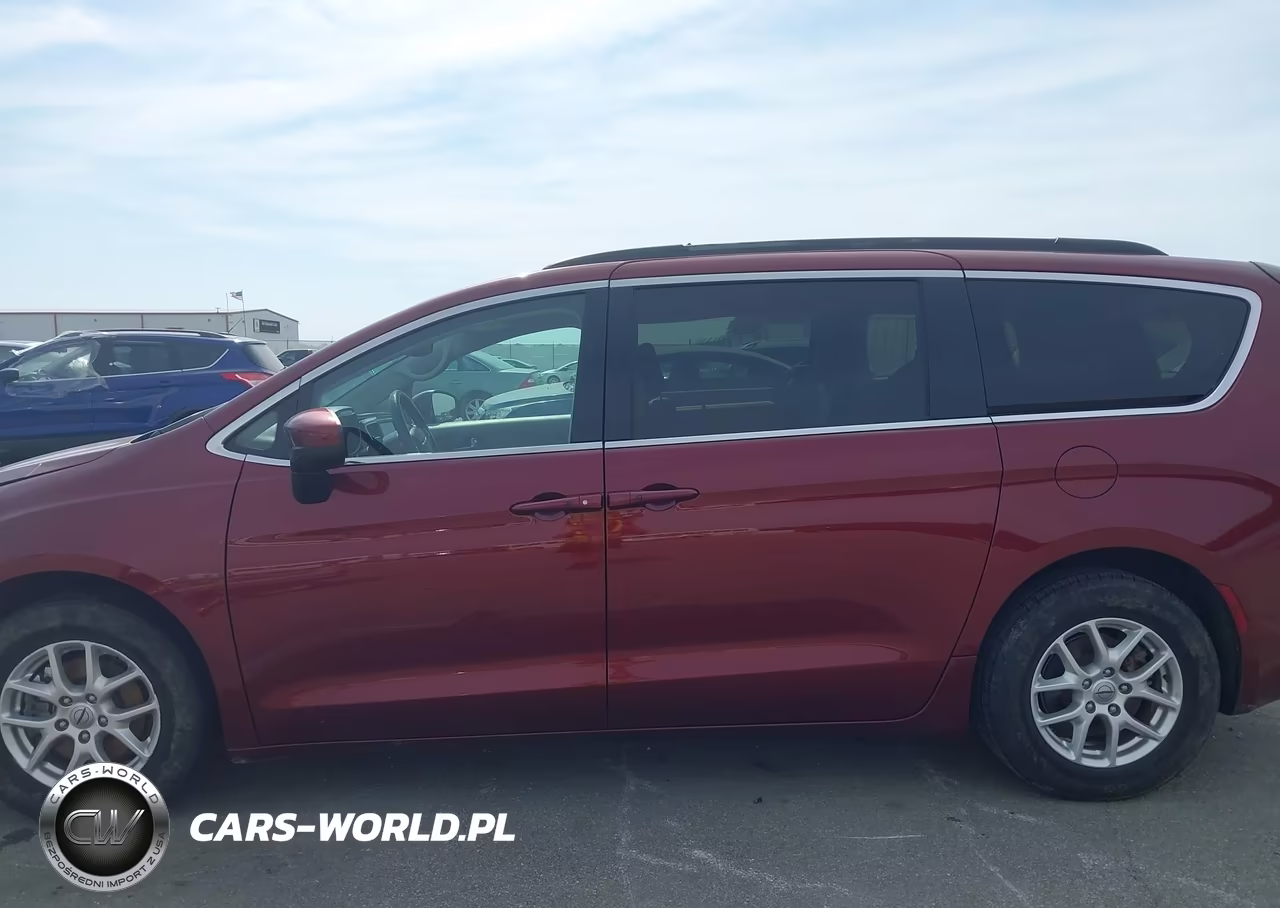 2021 Chrysler Voyager Lxi VIN:2C4RC1DG2MR533197 - 14