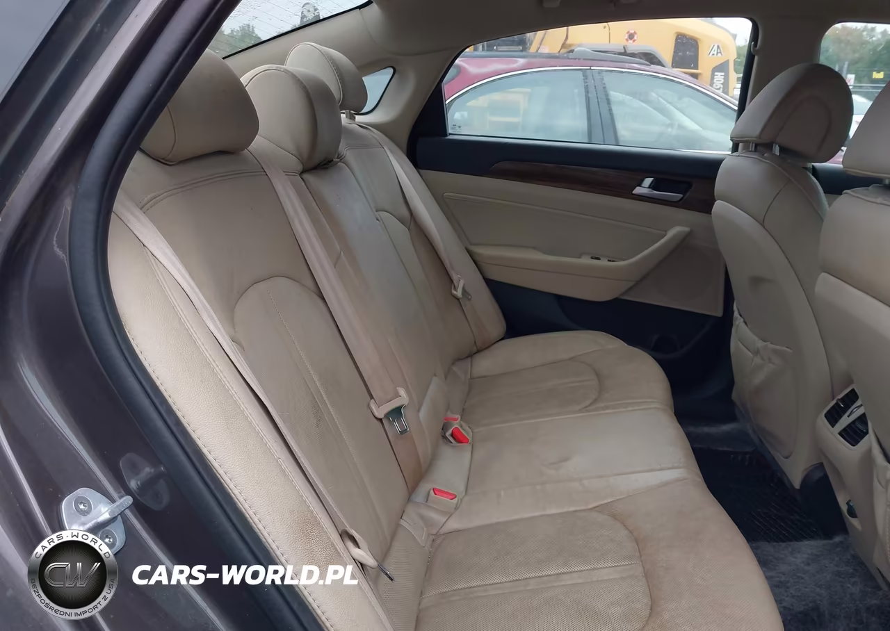 2016 Hyundai Sonata Limited VIN:5NPE34AF8GH389930 - 8
