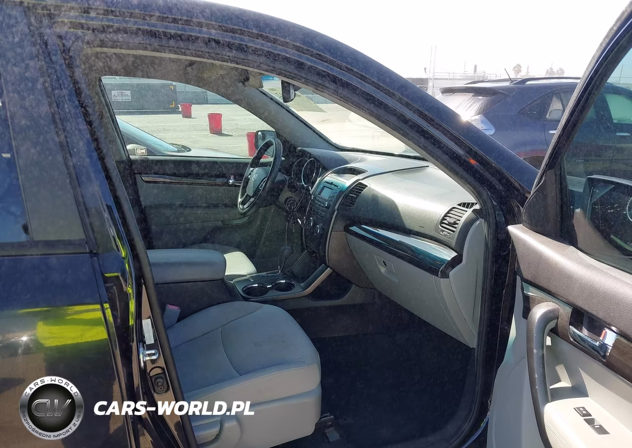 2013 Kia Sorento Lx VIN:5XYKT4A11DG407114 - 5