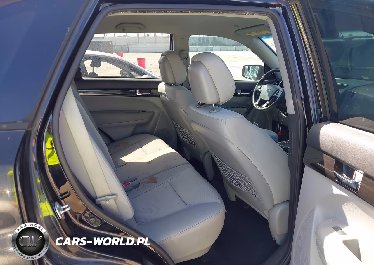 2013 Kia Sorento Lx VIN:5XYKT4A11DG407114 - 8