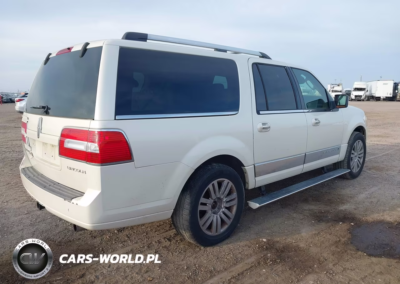 2007 Lincoln Navigator L VIN:5LMFL275X7LJ14376 - 4