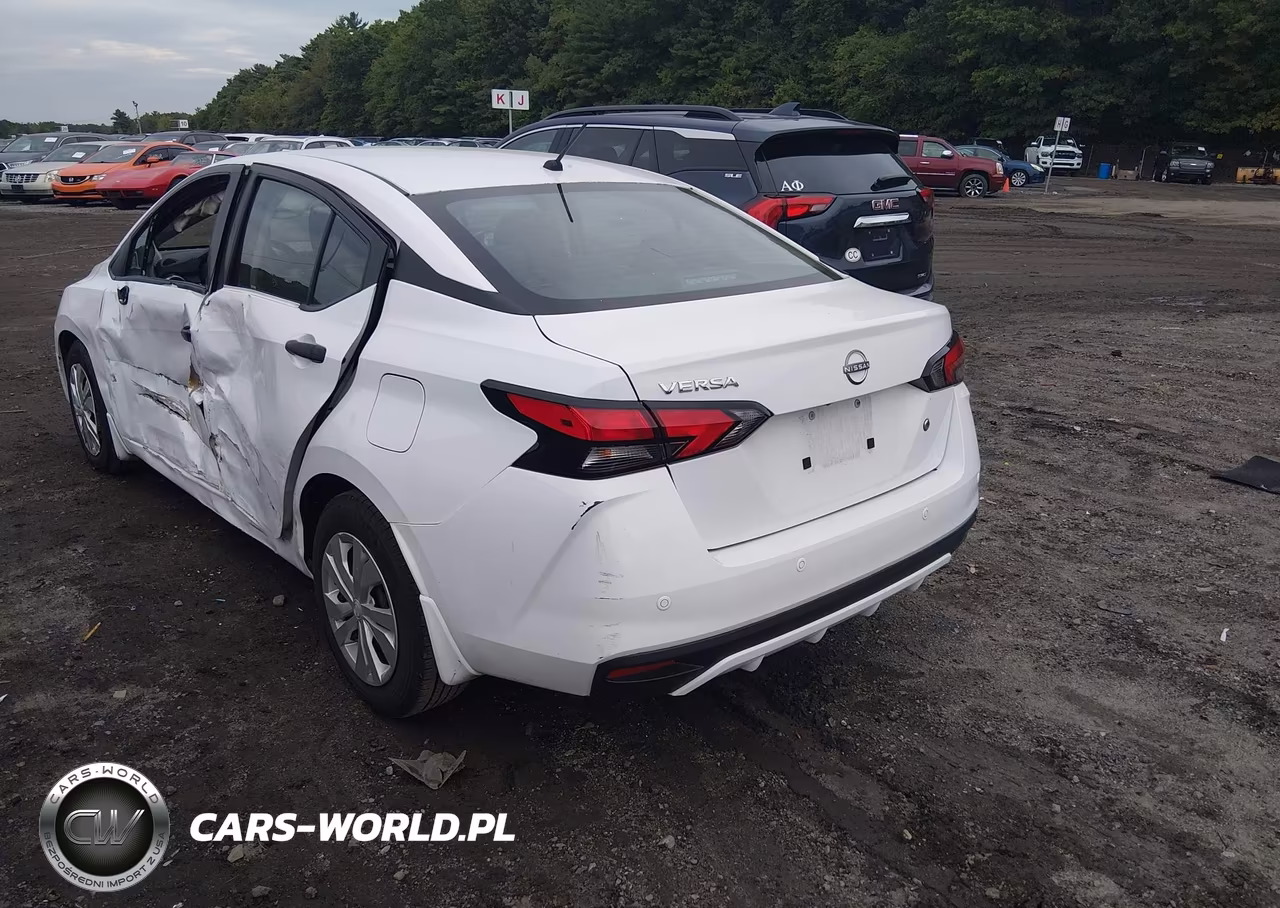 2024 Nissan Versa 1.6 S VIN:3N1CN8DV5RL815879 - 3