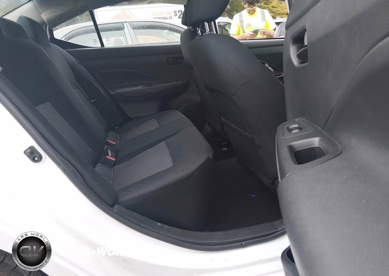 2024 Nissan Versa 1.6 S VIN:3N1CN8DV5RL815879 - 8