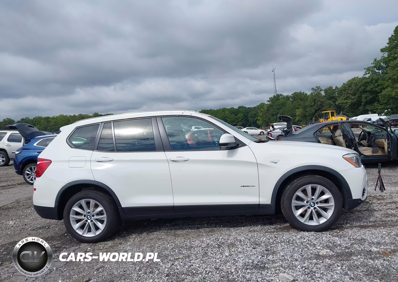 2015 BMW X3 xDrive28I VIN:5UXWX9C58F0D46664 - 13