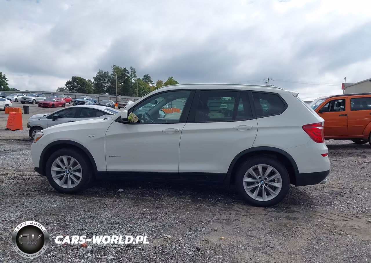 2015 BMW X3 xDrive28I VIN:5UXWX9C58F0D46664 - 14