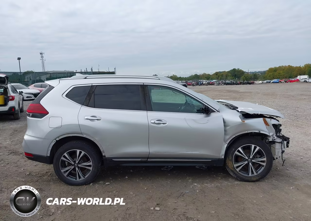 2018 Nissan Rogue Sl VIN:5N1AT2MVXJC733245 - 13