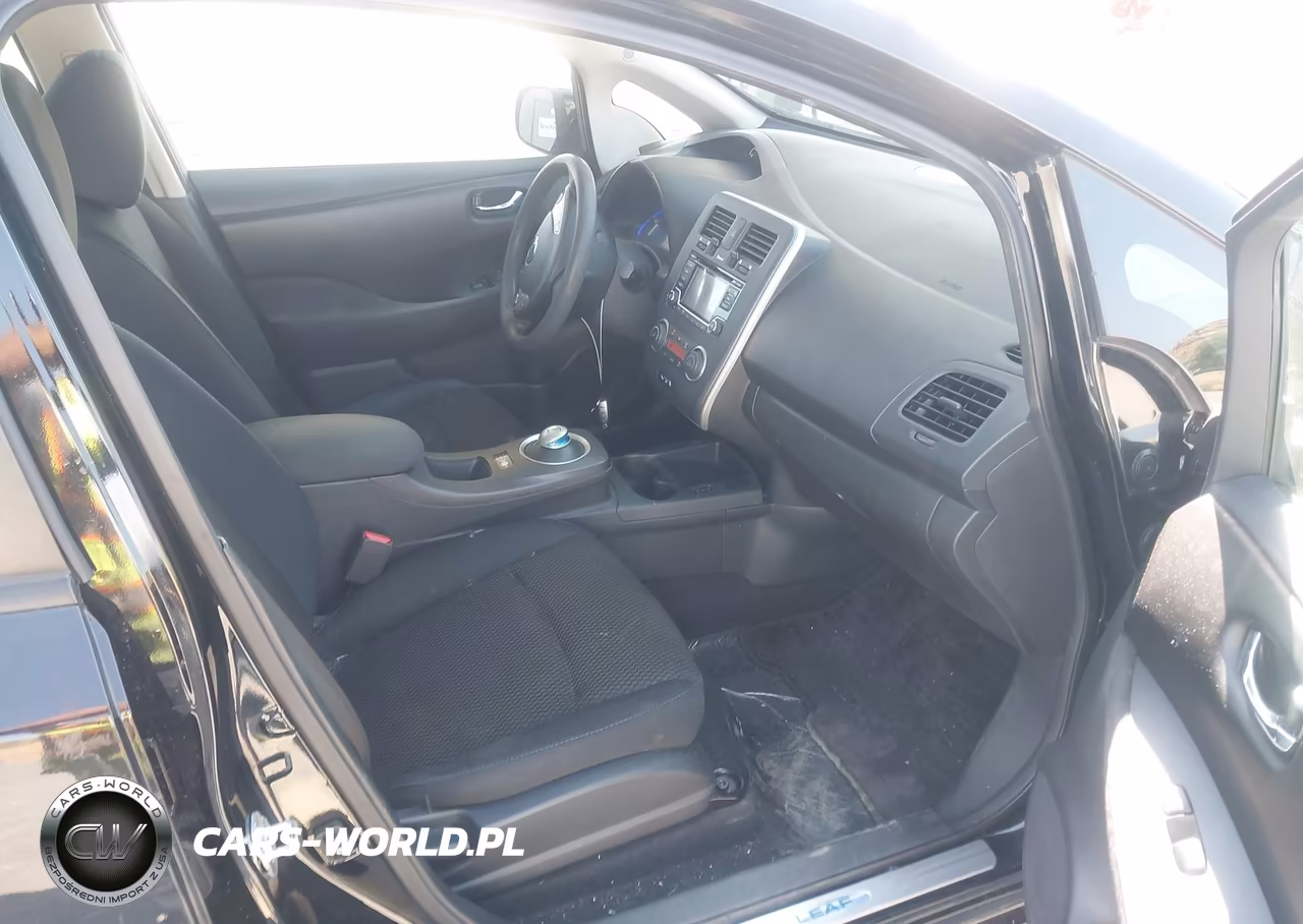 2016 Nissan Leaf S VIN:1N4AZ0CP6GC305181 - 5