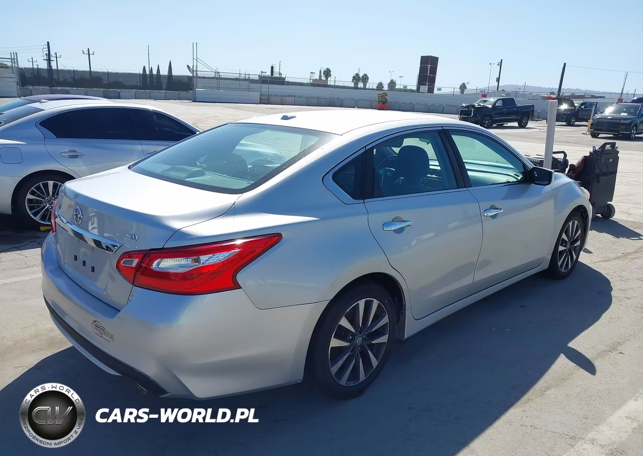 2017 Nissan Altima 2.5-2.5 S-2.5 Sl-2.5 Sr-2.5 Sv VIN:1N4AL3AP1HC127459 - 4