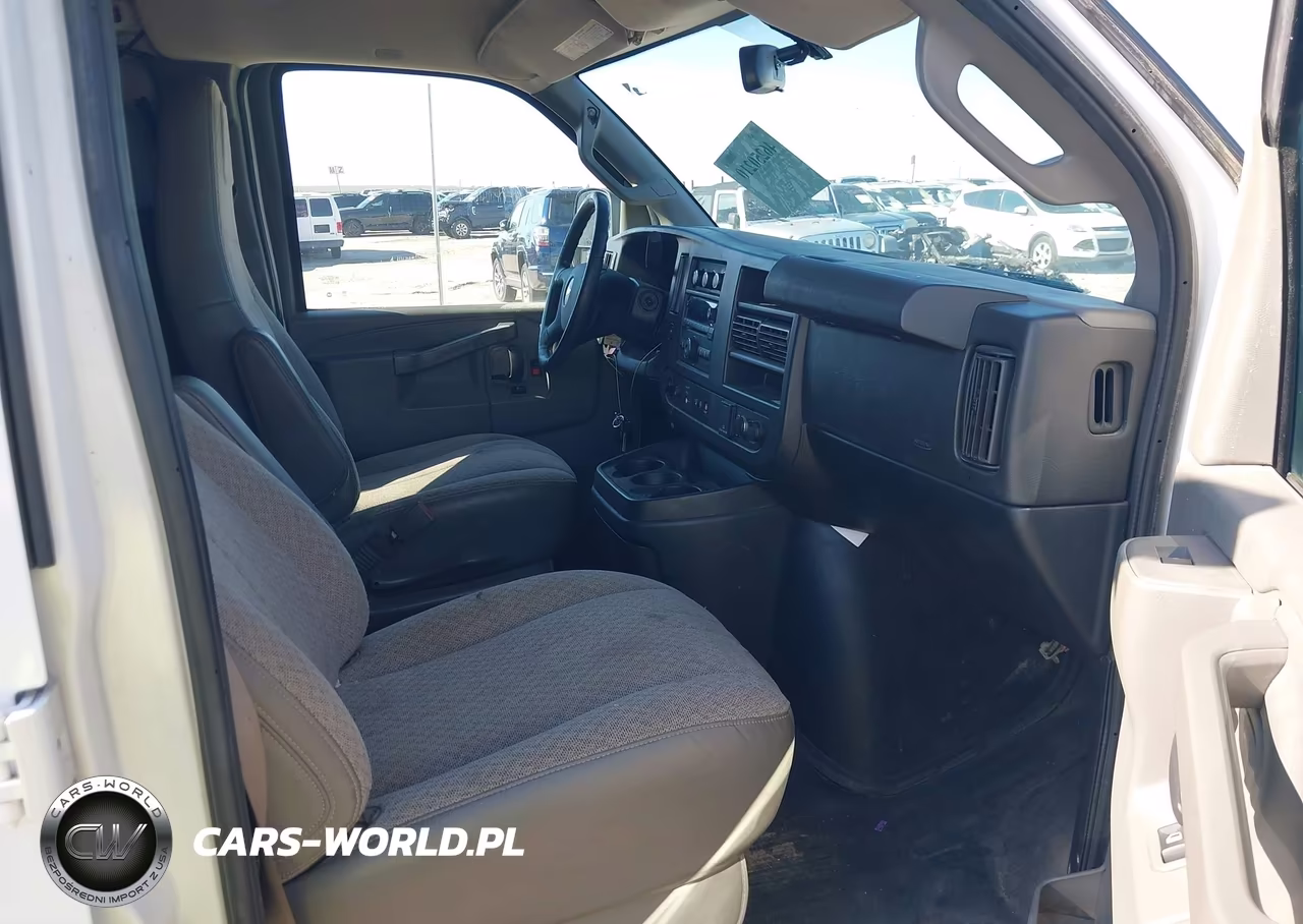 2021 Chevrolet Express Cargo Rwd 2500 Regular Wheelbase Wt VIN:1GCWGAF70M1162601 - 5