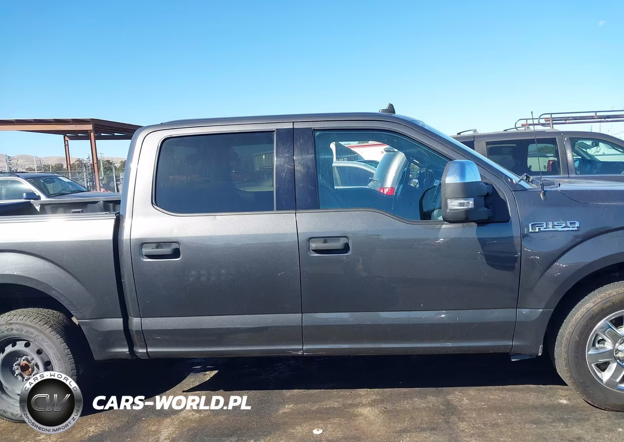 2019 Ford F-150 Xlt VIN:1FTEW1C54KKC38507 - 14