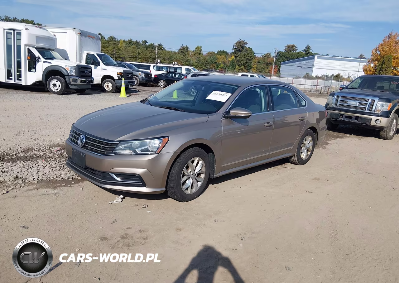 2016 Volkswagen Passat 1.8T R-Line-1.8T S VIN:1VWAT7A30GC049461 - 2