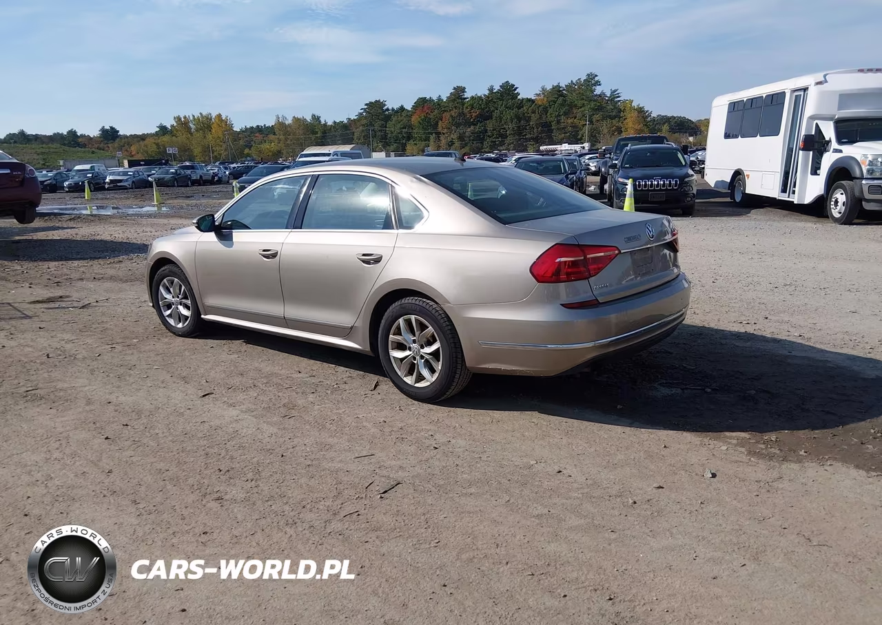 2016 Volkswagen Passat 1.8T R-Line-1.8T S VIN:1VWAT7A30GC049461 - 3