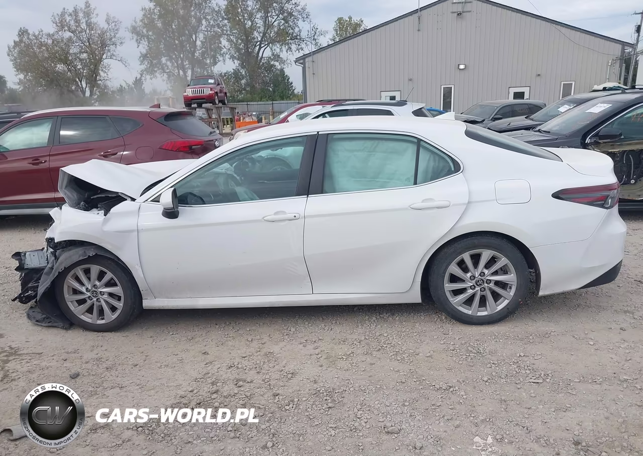 2022 Toyota Camry Le VIN:4T1C11AK7NU699820 - 14