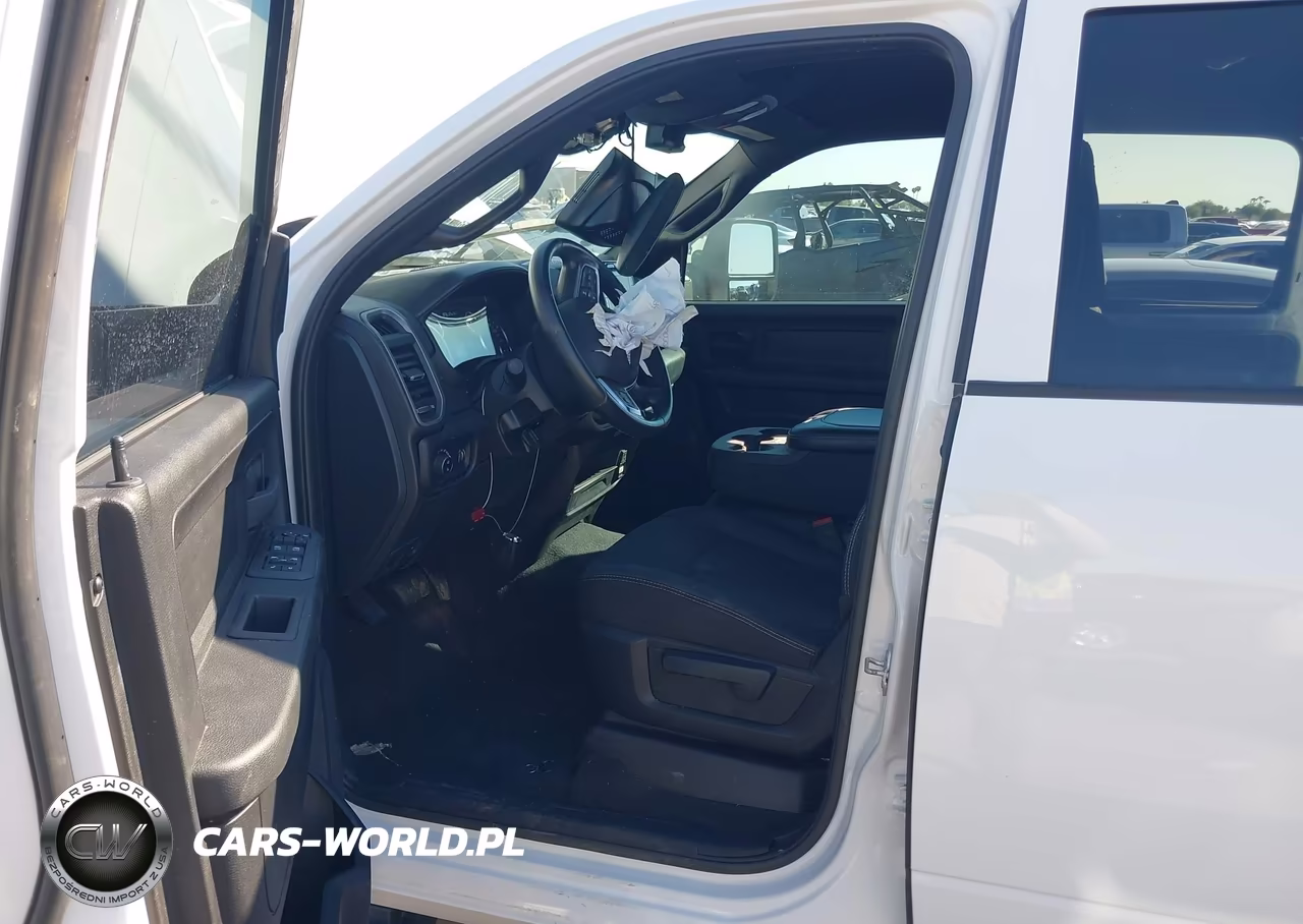 2025 Ram 3500 Tradesman 4X4 8' Box VIN:3C63R3GL6SG575116 - 6