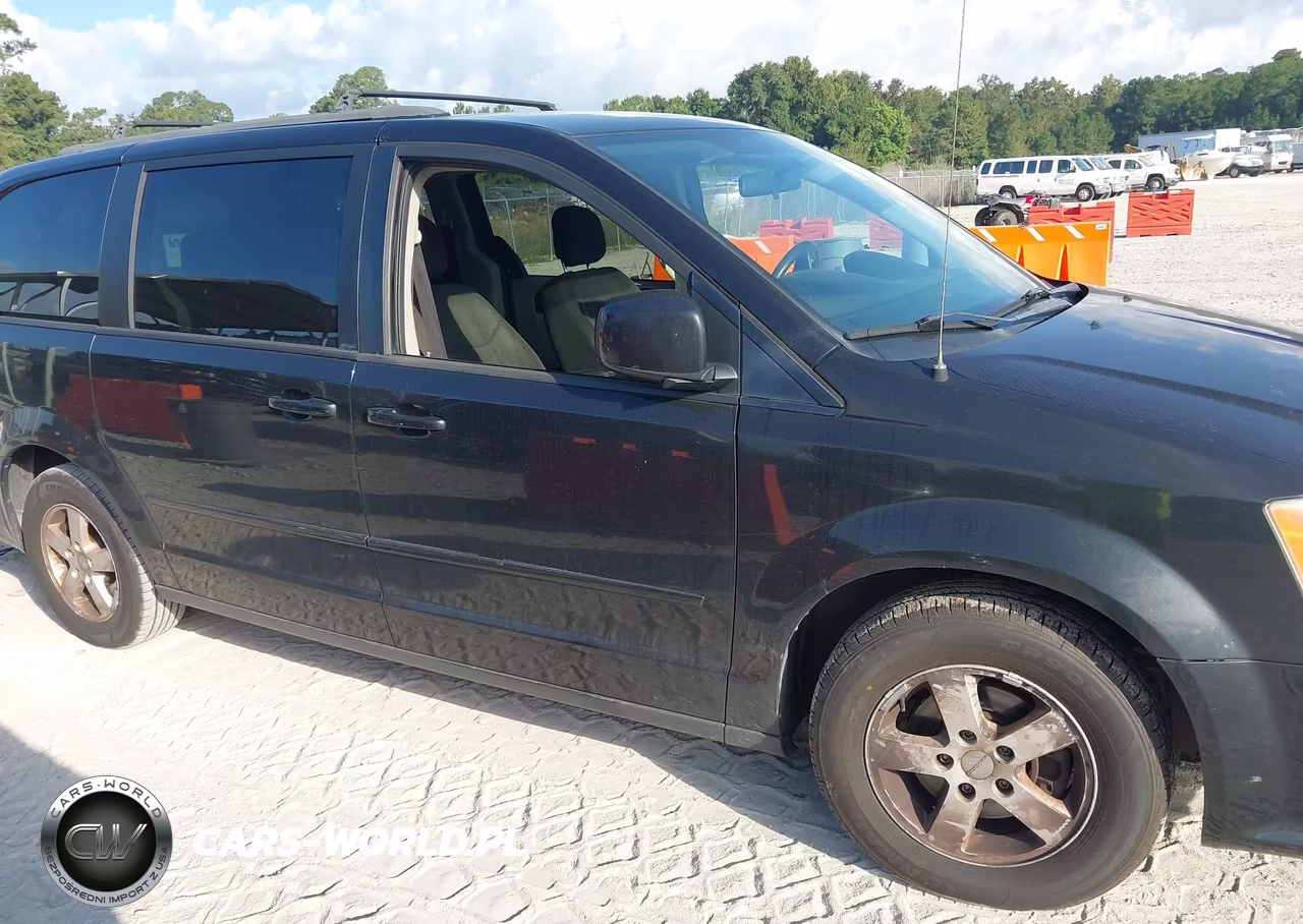 2013 Dodge Grand Caravan Sxt VIN:2C4RDGCG0DR552915 - 13