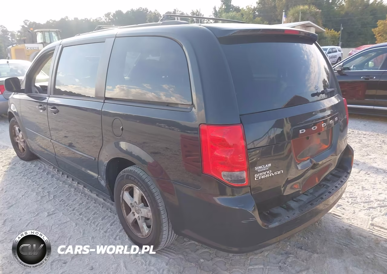 2013 Dodge Grand Caravan Sxt VIN:2C4RDGCG0DR552915 - 3