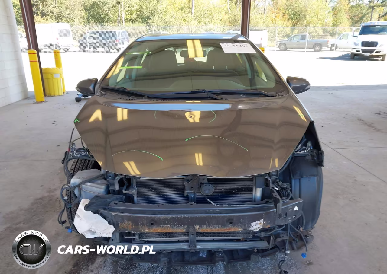 2014 Toyota Prius C Two VIN:JTDKDTB37E1059876 - 13