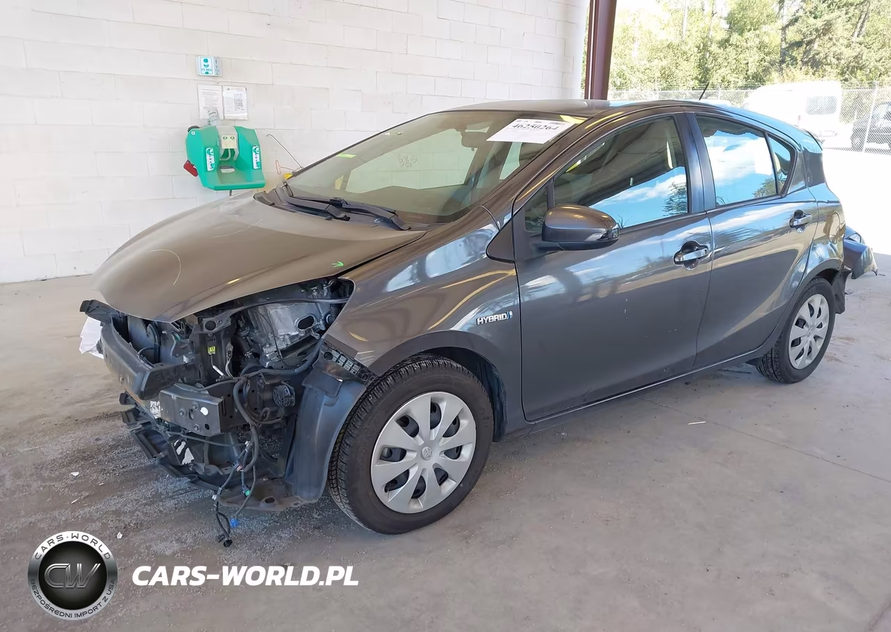 2014 Toyota Prius C Two VIN:JTDKDTB37E1059876 - 2