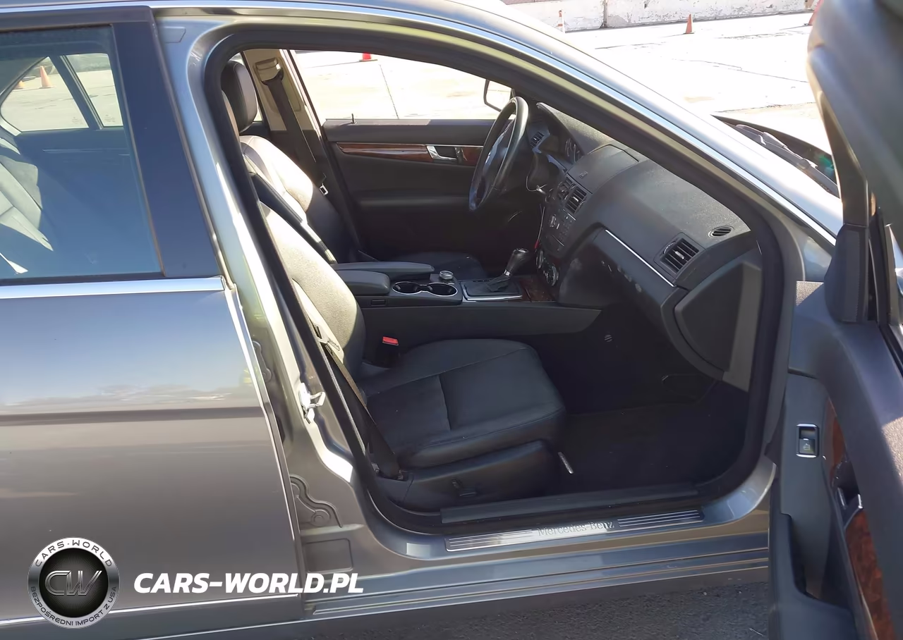 2008 Mercedes-Benz C 300 Luxury VIN:WDDGF54X88F053321 - 5