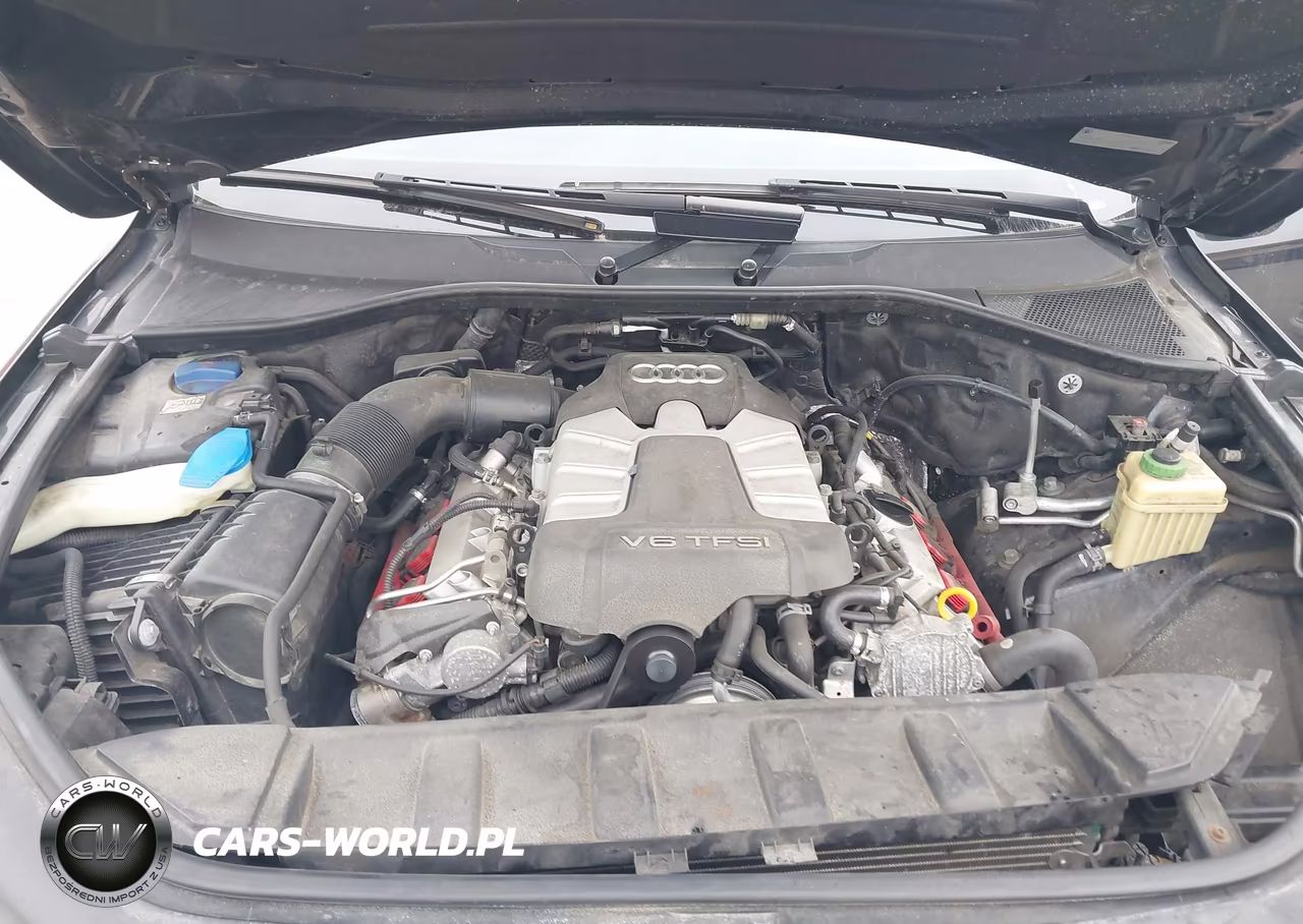 2015 Audi Q7 3.0T Premium VIN:WA1LGAFE4FD023004 - 10