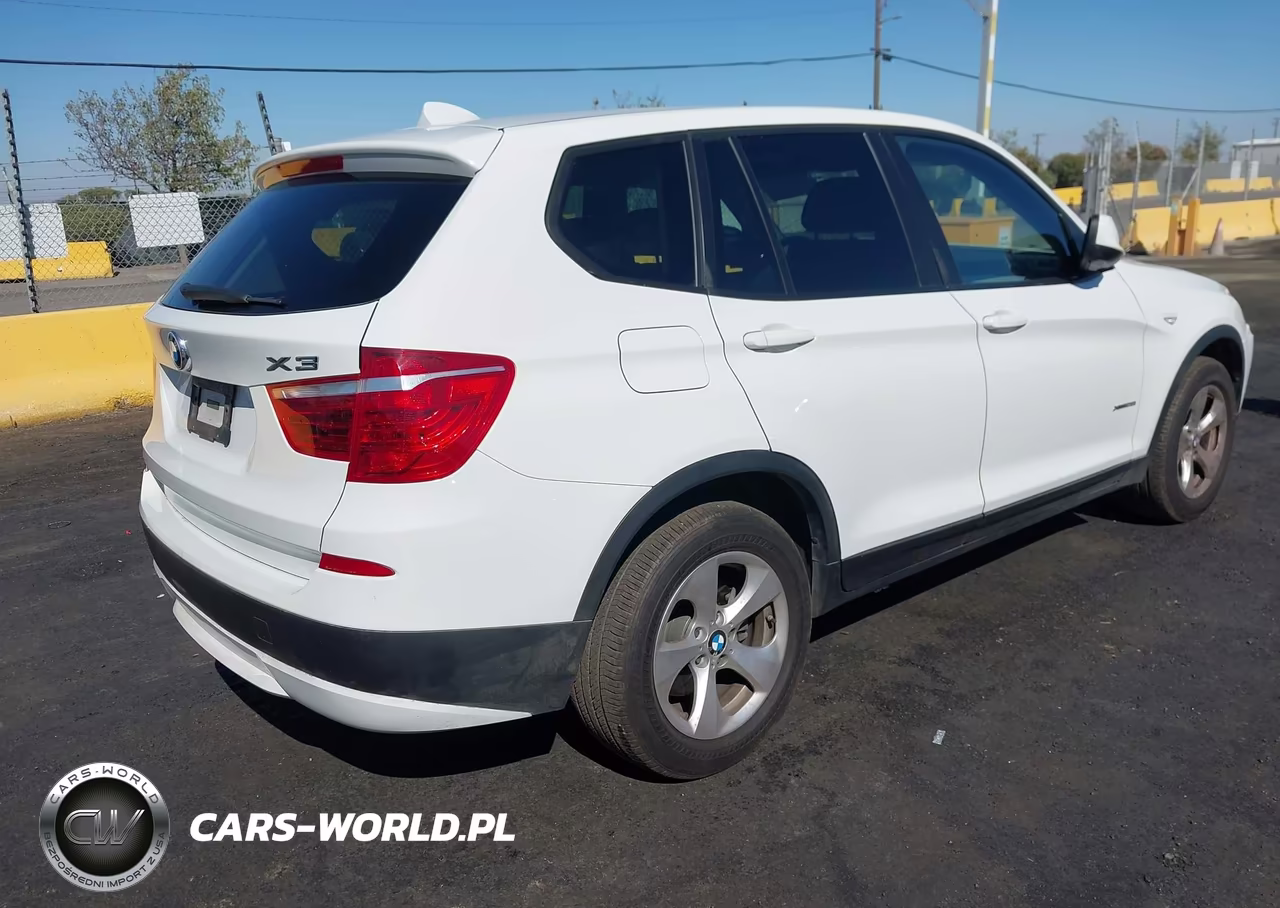 2012 BMW X3 xDrive28I VIN:5UXWX5C59CL726760 - 4