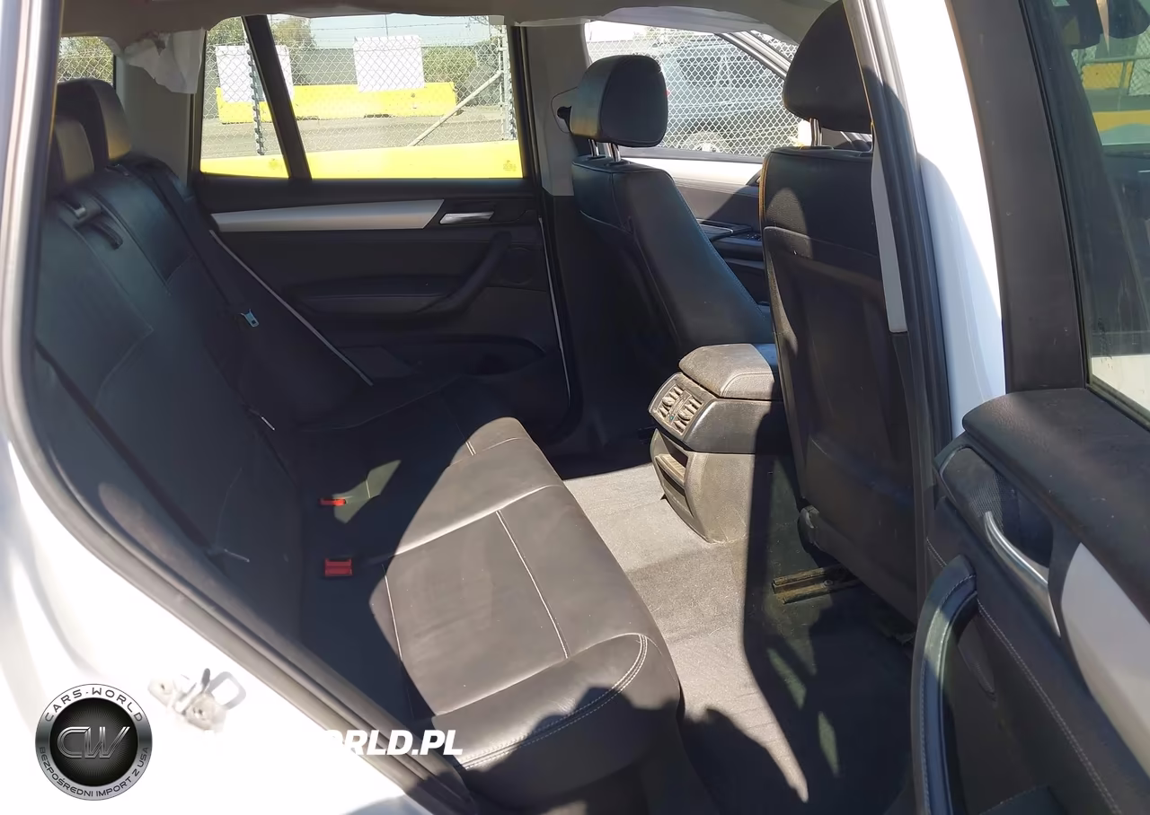 2012 BMW X3 xDrive28I VIN:5UXWX5C59CL726760 - 8