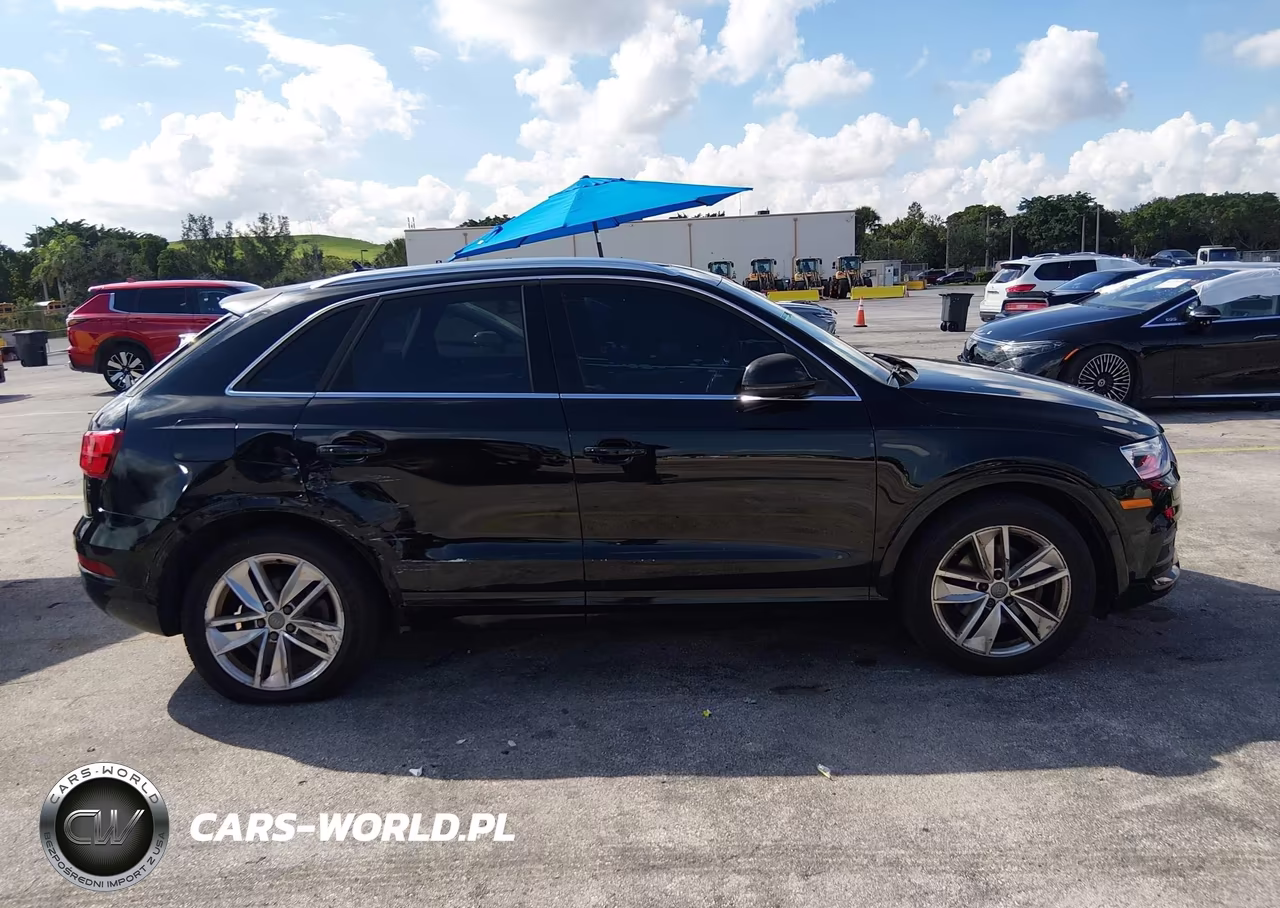 2016 Audi Q3 2.0T Premium Plus VIN:WA1EFCFS3GR007295 - 13