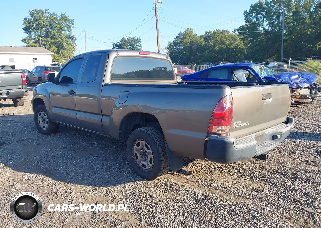 2015 Toyota Tacoma VIN:5TFTX4CN9FX054288 - 3
